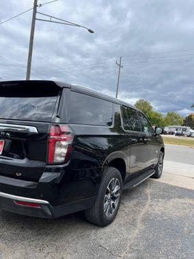 2021 Chevrolet Suburban LT