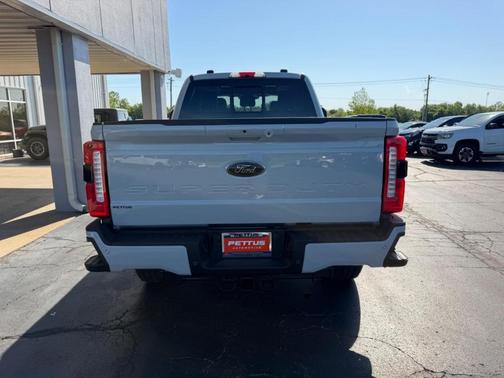 Avalanche Gray 2026 Ford F-250 Lariat