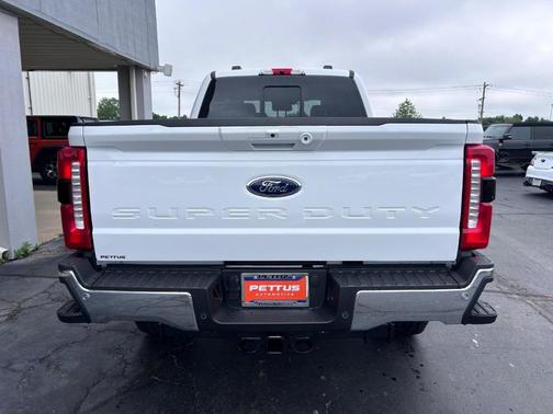 2025 Ford F-350 Lariat Super Duty