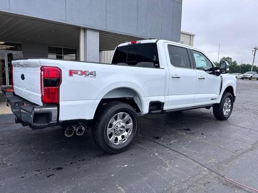 2025 Ford F-350 Lariat Super Duty