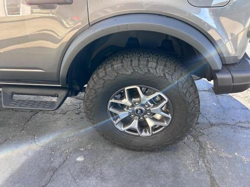 2024 Ford Bronco Badlands