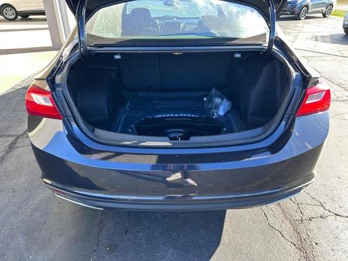 2023 Chevrolet Malibu RS