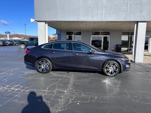 2023 Chevrolet Malibu RS