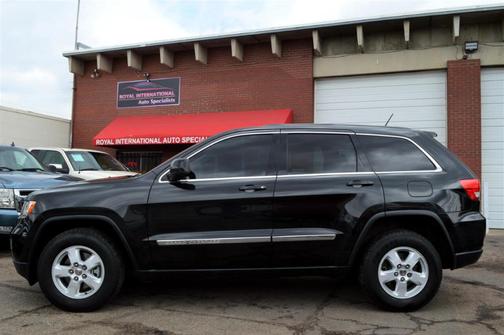 2013 Jeep Grand Cherokee Laredo for sale in Englewood, CO - image 3