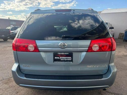 2008 Toyota Sienna XLE