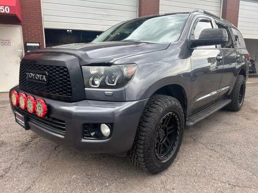 2015 Toyota Sequoia SR5