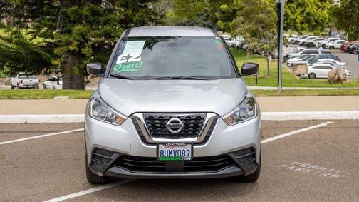 2020 Nissan Kicks S