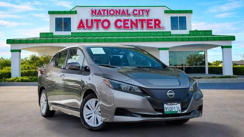 Gun Metallic 2023 Nissan Leaf S