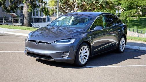 2016 Tesla Model X 75D