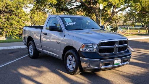 Bright Silver Clearcoat Metallic 2017 RAM 1500 Tradesman/Express
