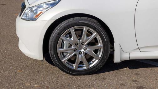 2009 INFINITI G37 Journey