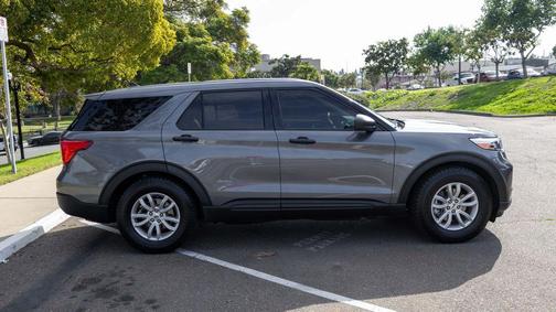 2021 Ford Explorer Base