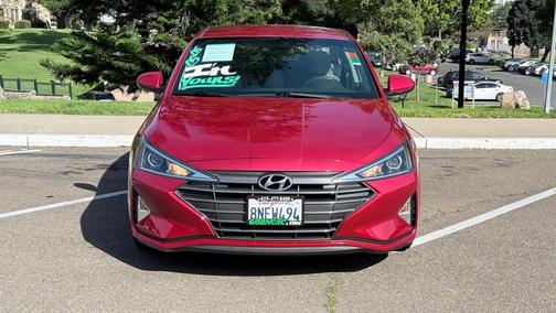 2020 Hyundai ELANTRA SEL