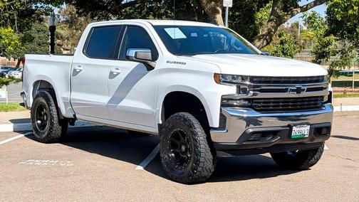 Summit White 2021 Chevrolet Silverado 1500 LT