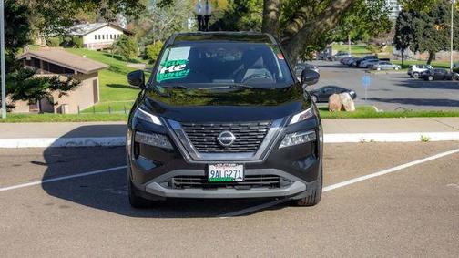 Black 2022 Nissan Rogue SV
