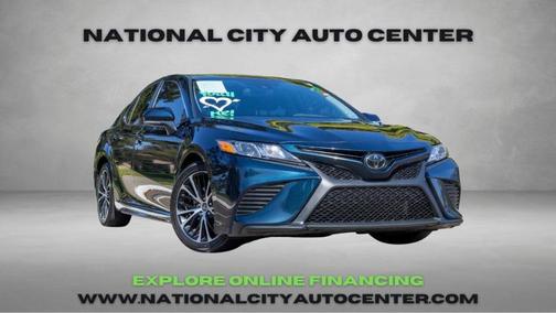 2020 Toyota Camry SE