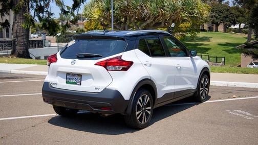 2019 Nissan Kicks SV