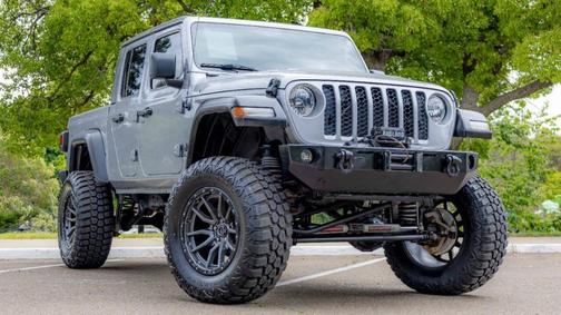 2020 Jeep Gladiator Sport