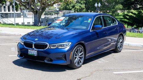 2020 BMW 330 i