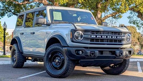 2023 Ford Bronco Black Diamond