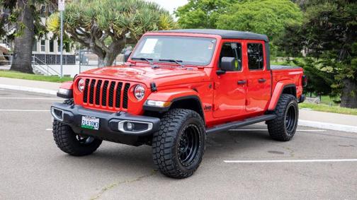 2022 Jeep Gladiator Sport
