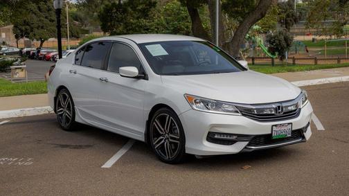 2017 Honda Accord Sport SE