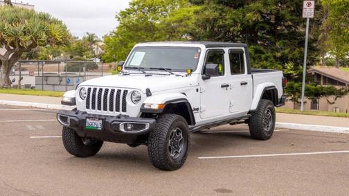 2022 Jeep Gladiator Sport