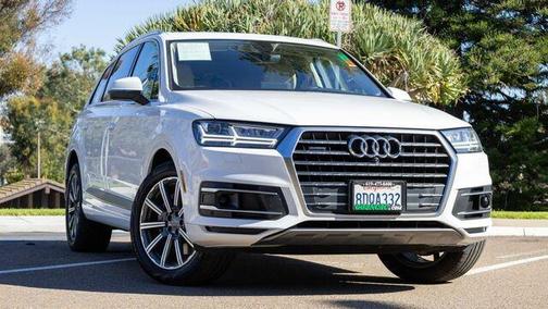 Carrara White 2018 Audi Q7 2.0T Premium Plus