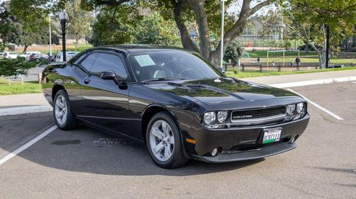 2014 Dodge Challenger SXT