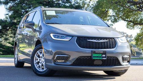 2022 Chrysler Pacifica Touring-L