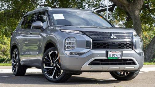 2024 Mitsubishi Outlander SEL