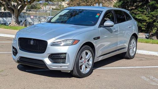 2018 Jaguar F-PACE 25t R-Sport