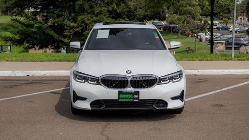 2019 BMW 330 i