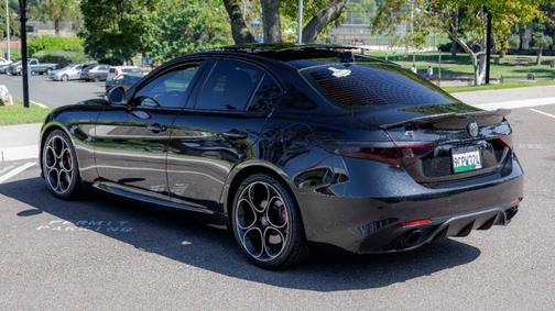 2022 Alfa Romeo Giulia Ti