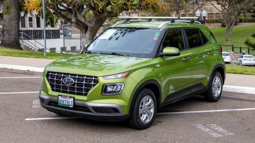 2020 Hyundai VENUE SEL