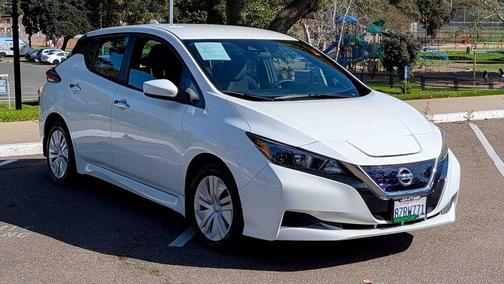 2022 Nissan Leaf S