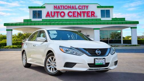 Pearl White 2016 Nissan Altima 2.5 S