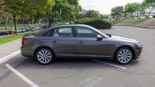 2017 Audi A4 2.0T ultra Premium