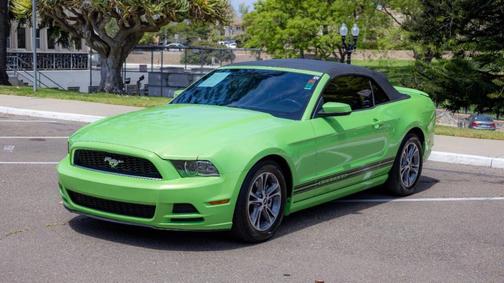 2014 Ford Mustang V6 Premium