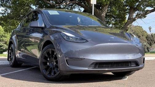 2022 Tesla Model Y Long Range