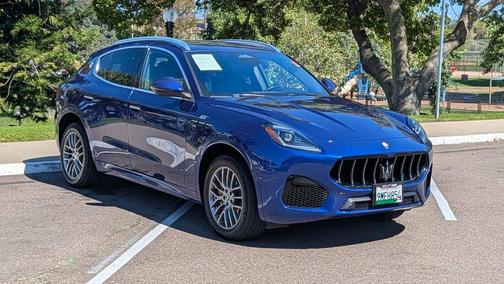 Blu 2023 Maserati Grecale GT