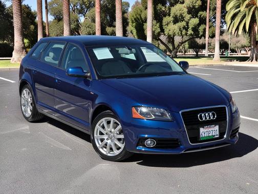 Scuba Blue Metallic 2013 Audi A3 2.0T Premium