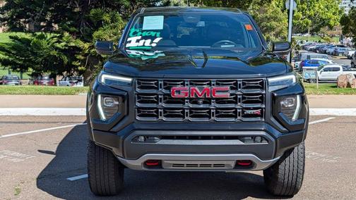 2023 GMC Canyon AT4