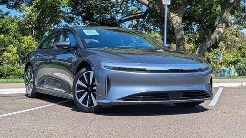 Quantum Gray Metallic 2024 Lucid Air Pure