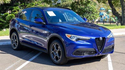 2022 Alfa Romeo Stelvio Sprint