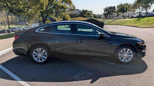 Mosaic Black Metallic 2023 Chevrolet Malibu LT