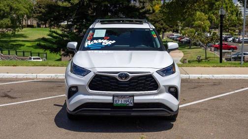 2022 Toyota Highlander XLE