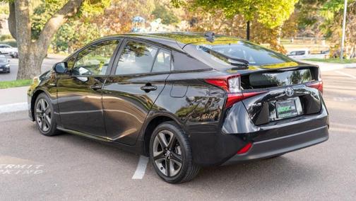 2020 Toyota Prius XLE