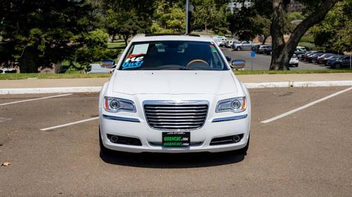 2012 Chrysler 300 Limited