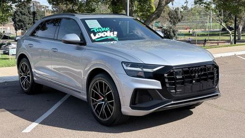 2022 Audi Q8 55 Premium Plus
